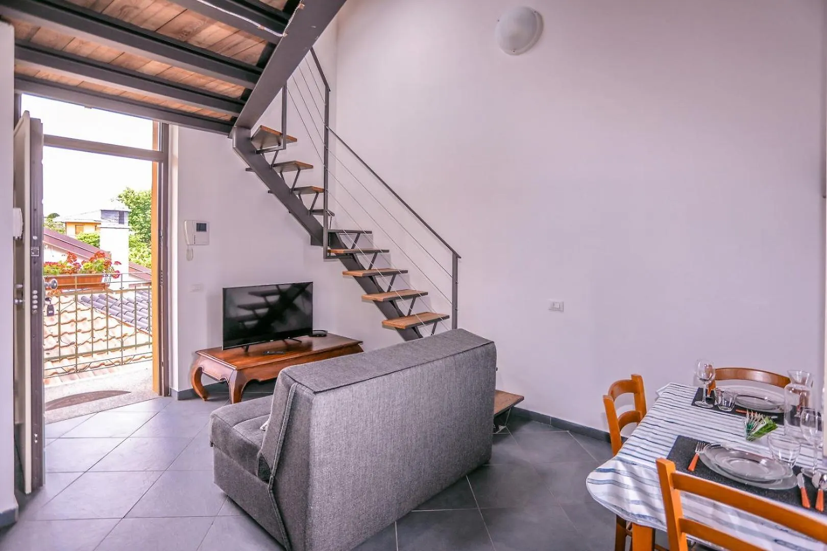 Apartmán La Casa Di Lillo Angera Itálie